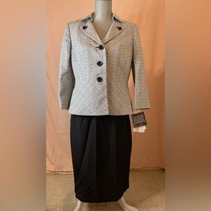 Black and white blazer jacket & skirt